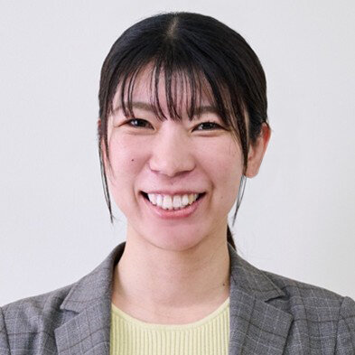 桂新堂株式会社 営業部 係長 祢津麻美恵さん
