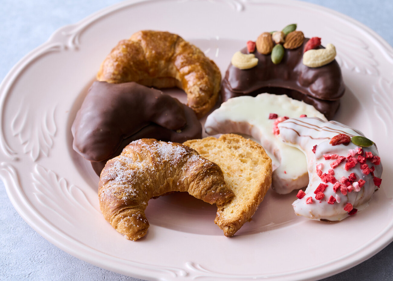 “スイーツは可愛く”が信条！〈カフェ オウザン〉のラスクは、まるで宝石のような華やかさ