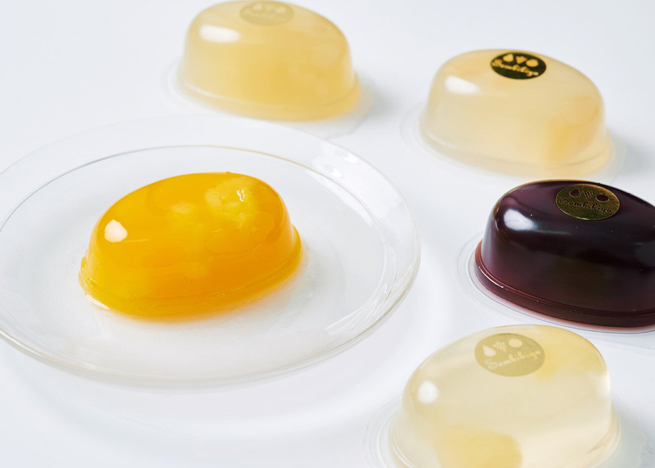 フルーツ専門店〈京橋千疋屋〉のスイーツは、新鮮な果実とたっぷりの果汁が主役