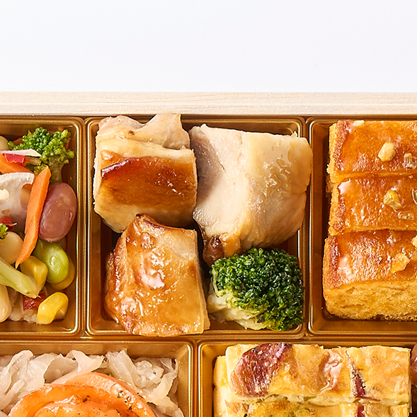 鶏肉の米麹焼トリュフオイル仕立て