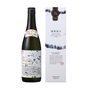 ≪新潟・八海醸造株式会社≫純米大吟醸　ニセコ蝦夷富士