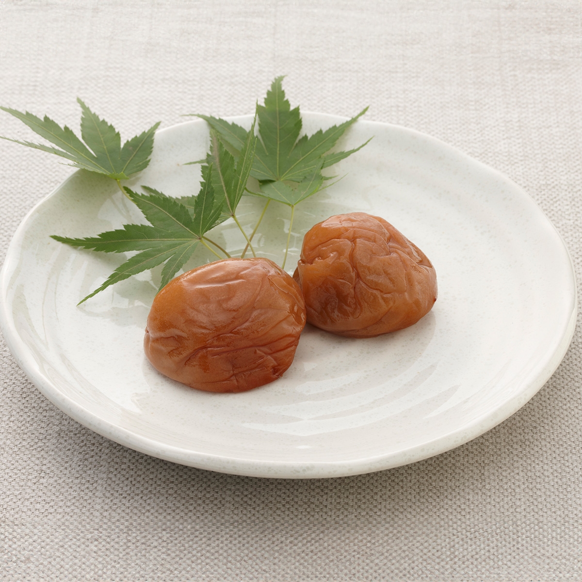 京橋千疋屋 梅干し「ふくふく」9粒 木箱入 風呂敷包 | シブヤフード
