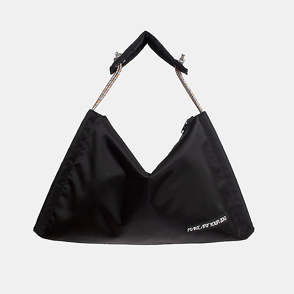 MAKE ART YOUR ZOO（メイクアートユアズー） TASUKI FUSS BAG ECOLON M