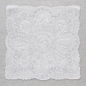 SWATOW（スワトウ） 手刺繍ハンカチ7202（ホワイト） | 東急百貨店