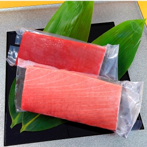 本鮪中トロ・本鮪赤身（各1柵）